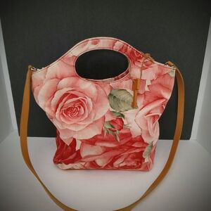 Fossil Red/White Roses with Shoulder Strap/ Handles